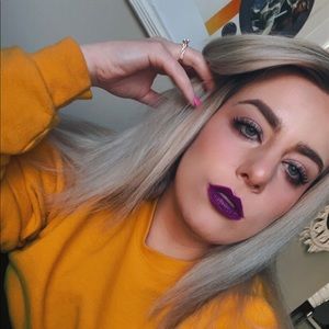 Meet your Posher, Madeline